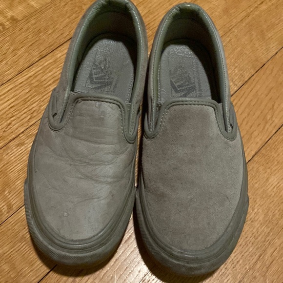 VANS used good cond Comfy Cush suede leather grey slip ons punk rock vibe sz 3.5 - Picture 1 of 8